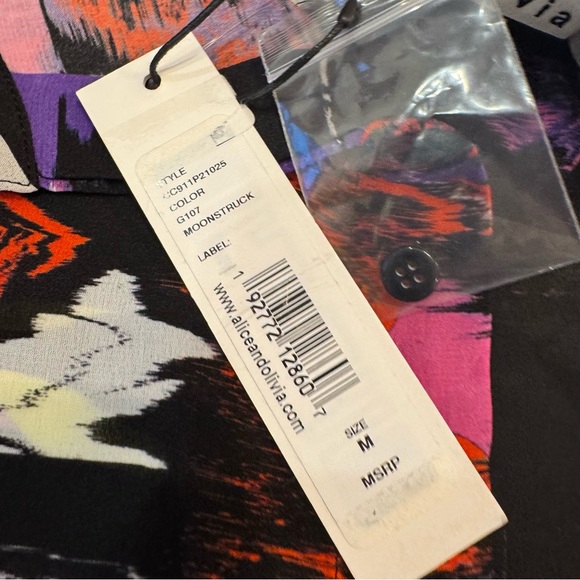 Alice + Olivia Moonstruck Silk Blouse Button Front Top M NWT - Picture 14 of 15